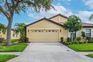 223 MYSTIC FALLS DRIVE, APOLLO BEACH, FL 33572 Sold 01/08/25