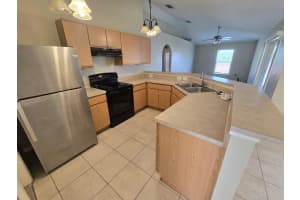 206 REGAL DOWNS CIRCLE, WINTER GARDEN, FL 34787 Sold 12/23/24