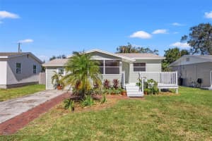 1713 24TH AVENUE, ST PETERSBURG, FL 33713 Sold 01/10/25