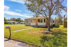1725 56TH STREET, GULFPORT, FL 33707 Sold 02/14/25
