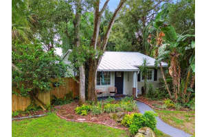 1200 37TH AVENUE, SAINT PETERSBURG, FL 33704 Sold 11/20/24