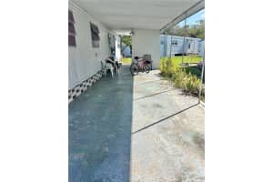 332 MOUNT RICHMOND AVENUE, ST PETERSBURG, FL 33702 Sold 01/17/25