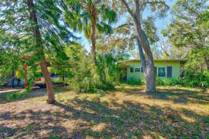 907 GULF VIEW BOULEVARD, DUNEDIN, FL 34698 Sold 11/20/24