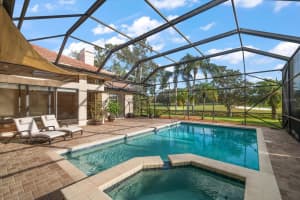 4944 SILVERTHORNE COURT, OLDSMAR, FL 34677 Sold 05/02/25