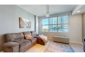 1120 KENNEDY BOULEVARD, TAMPA, FL 33602 Sold 01/10/25