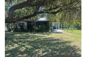 912 FORBES ROAD, PLANT CITY, FL 33566 Sold 12/04/24
