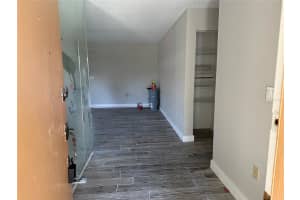 5143 VASSAR LANE, SARASOTA, FL 34243 Sold 04/09/25