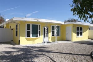 627 AVENIDA DEL NORTE, SARASOTA, FL 34242 Sold 12/13/24