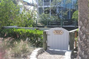627 AVENIDA DEL NORTE, SARASOTA, FL 34242 Sold 12/13/24