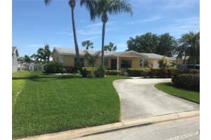 140 79TH STREET, SAINT PETERSBURG, FL 33707 Sold 12/05/24