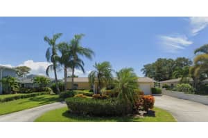 140 79TH STREET, SAINT PETERSBURG, FL 33707 Sold 12/05/24