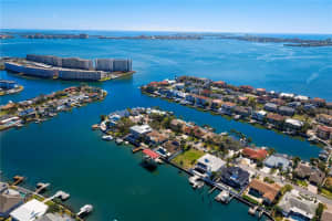 5941 SEABIRD DRIVE, GULFPORT, FL 33707 Sold 11/21/24