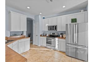 401 Dunaway Dr, Valrico, FL 33594, Sold 12/06/24