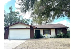 3324 FOX HILL DRIVE, CLEARWATER, FL 33761 Sold 01/07/25