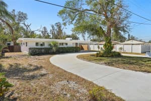 512 52ND AVENUE, ST PETERSBURG, FL 33705 Sold 12/02/24