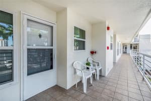 6061 BAHIA DEL MAR CIRCLE, ST PETERSBURG, FL 33715 Sold 07/24/25