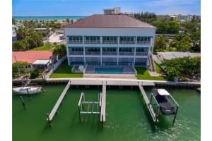 11795 1ST STREET, TREASURE ISLAND, FL 33706 Sold 01/17/25