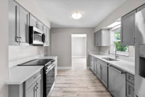 10513 HOMESTEAD DRIVE, TAMPA, FL 33618 Sold 12/06/24