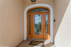 4 PARADISE LANE, TREASURE ISLAND, FL 33706 Sold 02/16/25
