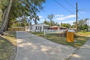 803 CASTLE COURT, TAMPA, FL 33612 Sold 02/04/25