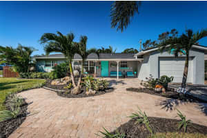 2200 60TH STREET, SAINT PETERSBURG, FL 33710 Sold 12/19/24