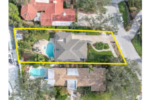 1212 BRIGHTWATERS BOULEVARD, SAINT PETERSBURG, FL 33704 Sold 01/22/25
