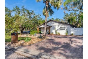 7102 SHAMROCK ROAD, TAMPA, FL 33616 Sold 12/09/24
