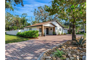 7102 SHAMROCK ROAD, TAMPA, FL 33616 Sold 12/09/24