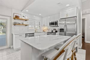 4927 Pennsbury Dr, Tampa, FL 33624, Sold 12/02/24
