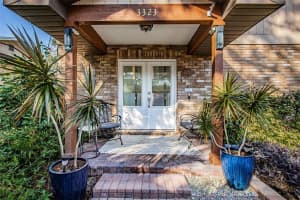 3323 BRIARWOOD CIRCLE, SAFETY HARBOR, FL 34695 Sold 03/03/25