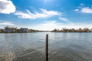421 PALM ISLAND, CLEARWATER BEACH, FL 33767 Sold 12/22/24