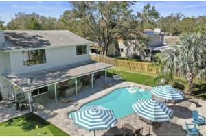 10075 BAY STREET, SEMINOLE, FL 33776 - MLS#MFRTB8315569