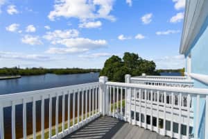 3825 POMPANO DRIVE, ST PETERSBURG, FL 33705 Sold 07/02/25