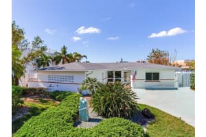 10202 TARPON DRIVE, TREASURE ISLAND, FL 33706 Sold 01/10/25