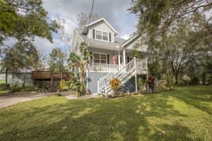 9815 GOLDEN LOOP, NEW PORT RICHEY, FL 34654 Sold 04/25/25