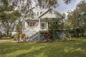 9815 GOLDEN LOOP, NEW PORT RICHEY, FL 34654 Sold 04/25/25