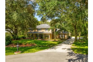 27929 LINCOLN PLACE, WESLEY CHAPEL, FL 33544 Sold 04/01/25