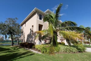 7244 CONCH BOULEVARD, SEMINOLE, FL 33777 Sold 02/07/25