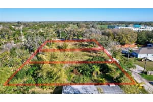 2619 16TH AVENUE DRIVE, BRADENTON, FL 34208 - MLS#MFRTB8315732