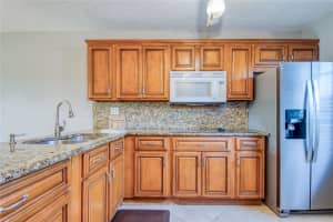 13924 MISSION OAKS BOULEVARD, SEMINOLE, FL 33776 Sold 01/03/25