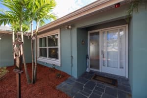 2105 BRAMBLEWOOD DRIVE, CLEARWATER, FL 33763 Sold 05/23/25