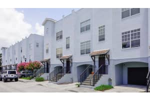 5222 OLMSTEAD BAY PLACE, TAMPA, FL 33611 Sold 06/09/25