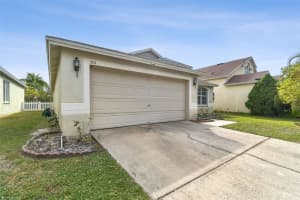 501 9TH STREET, RUSKIN, FL 33570 Sold 04/30/25