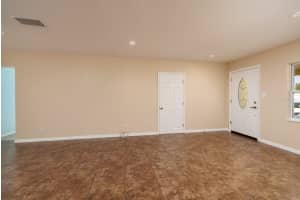 6614 10TH AVENUE TERRACE, SAINT PETERSBURG, FL 33707 Sold 06/19/25