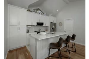 2731 8TH AVENUE, SAINT PETERSBURG, FL 33713 Sold 12/02/24