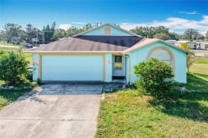 104 BRAD CIRCLE, WINTER HAVEN, FL 33880 Sold 04/28/25
