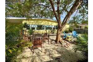 304 PATTY DRIVE, OLDSMAR, FL 34677 Sold 02/11/25