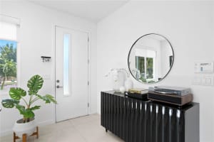 2423 2ND AVENUE, SAINT PETERSBURG, FL 33713 Sold 02/26/25