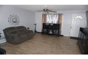 1801 NAVAJO AVENUE, TAMPA, FL 33612 Sold 04/03/25
