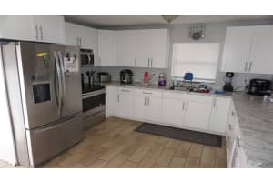 1801 NAVAJO AVENUE, TAMPA, FL 33612 Sold 04/03/25